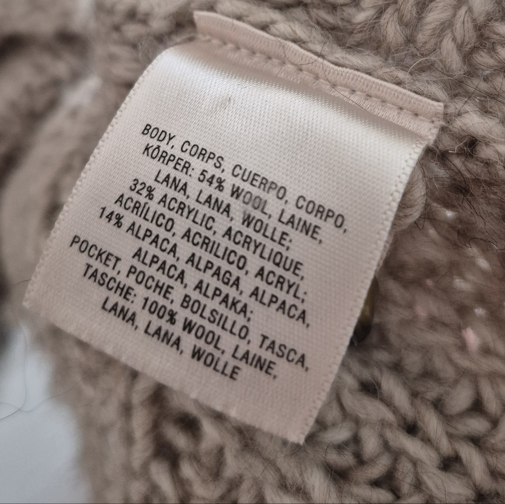 Wool And Alpaca Blend Chunky Knit Poncho Sleeping On Snow Anthropologie One Size - Picture 6 of 7